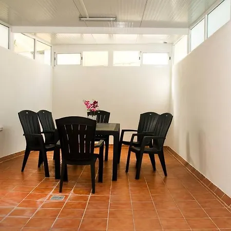 Piso Gexel Casco Historico Con Garaje شقة لا لاغونا