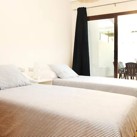 Piso Gexel Casco Historico Con Garaje شقة *